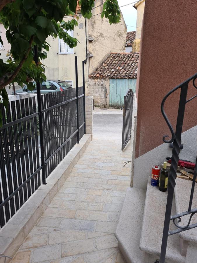 La Corte Di Kate Biograd Na Moru Exterior foto